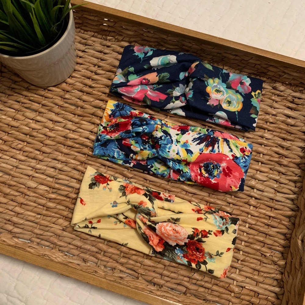 NEW ✨ THREE Floral Patterned Headbands - Set 3